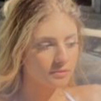 Chloe Simon Nude