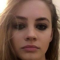 Josephine Langford Nude